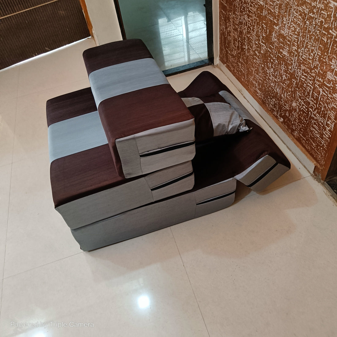 Folding Sofa Cum Bed (2.5 x 6)